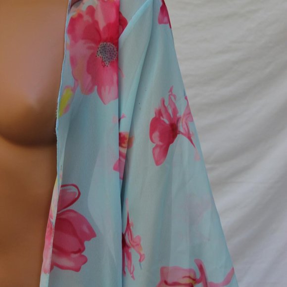 WOMENS MID LENGTH LIGHTWEIGHT DUSTER COVER UP SIZE MEDIUM LIGHT BLUE PINK FLOWER - Picture 2 of 8